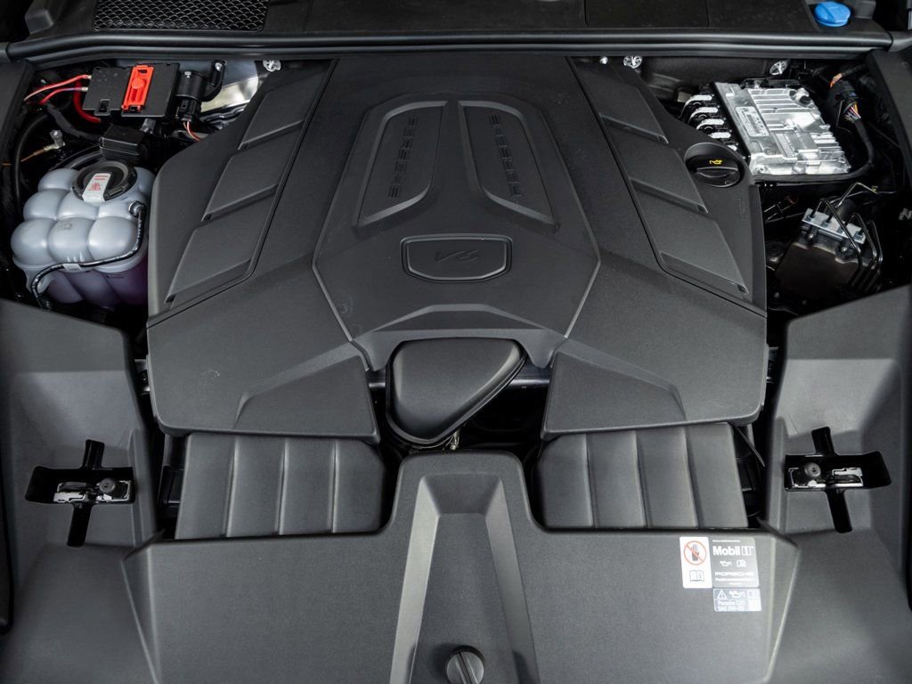 New 2026 Porsche Cayenne image 36
