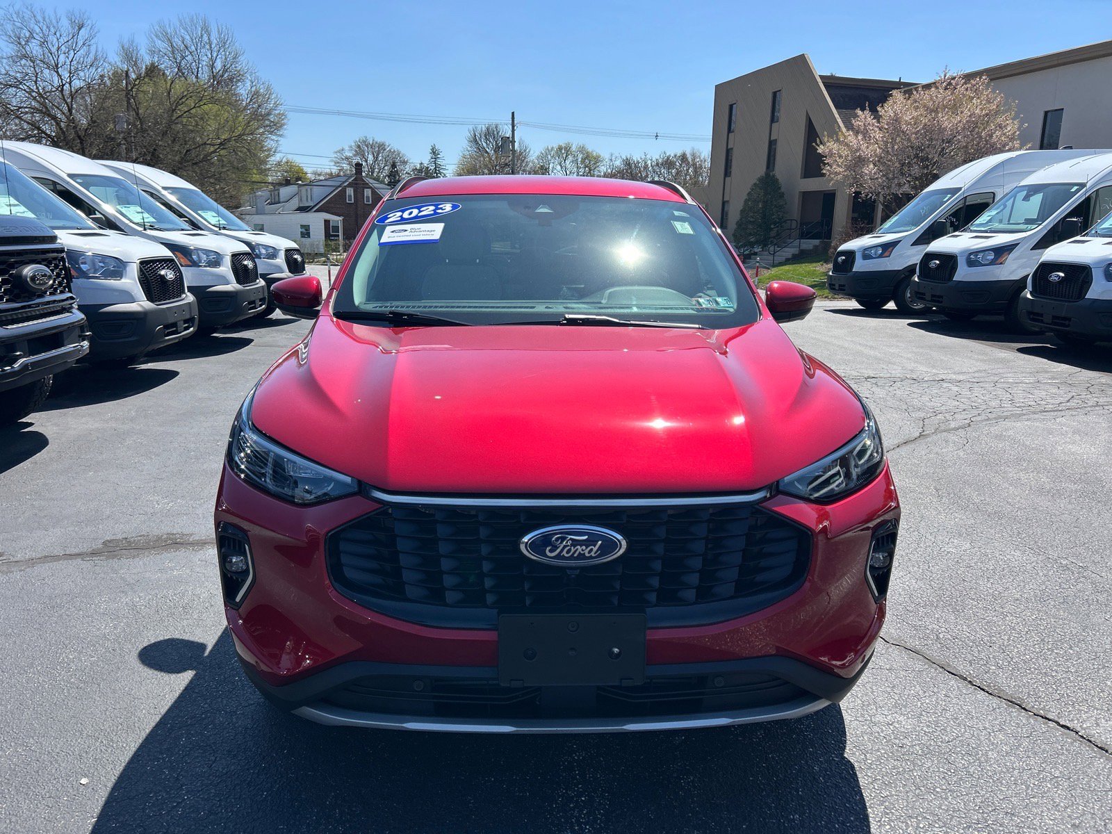 Certified 2023 Ford Escape Platinum AWD/4WD image 2