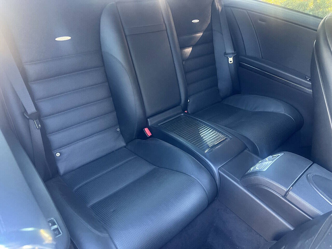 Used 2011 Mercedes-Benz CL 63 AMG image 20