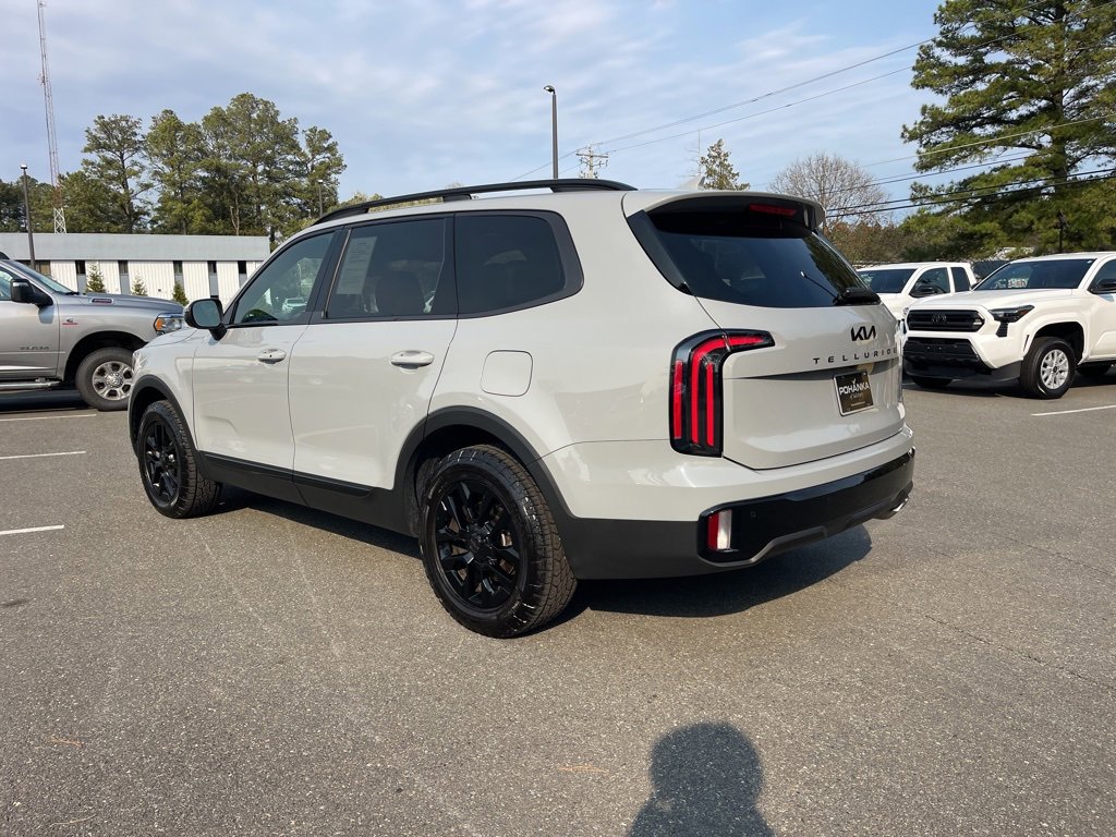 Used 2025 Kia Telluride EX image 7