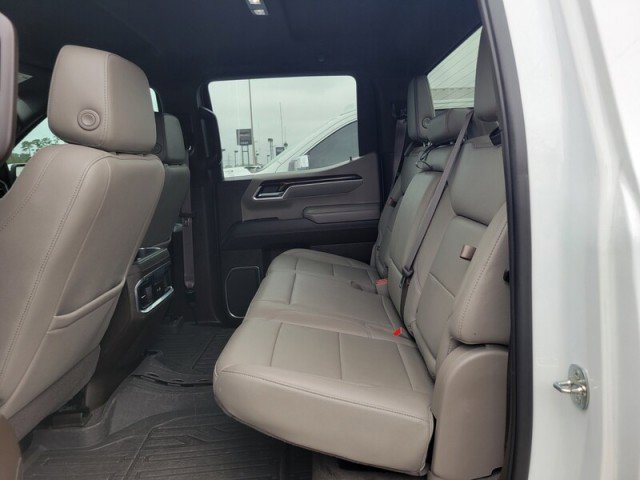 Used 2024 GMC Sierra 1500 SLT w/ SLT Premium Plus Package RWD image 26