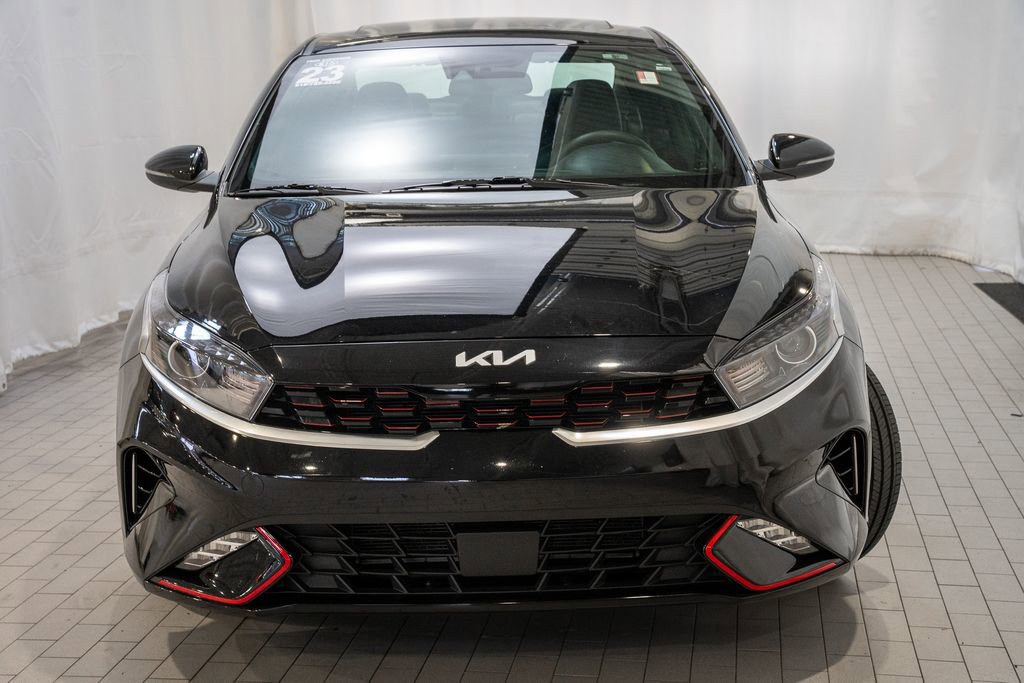Used 2023 Kia Forte GT-Line w/ GT-Line Premium Package image 2