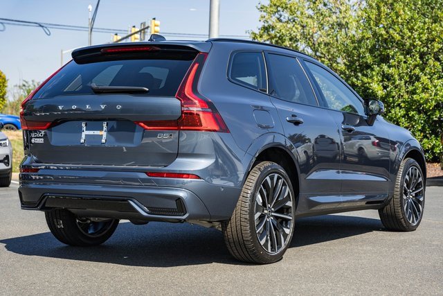 New 2026 Volvo XC60 B5 Ultra w/ Protection Package Premier image 4