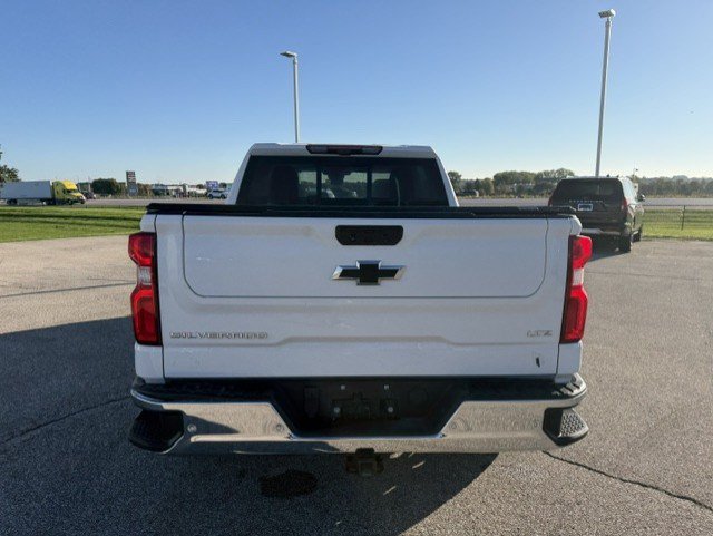 Used 2022 Chevrolet Silverado 1500 LTZ w/ LTZ Premium Package AWD/4WD image 8