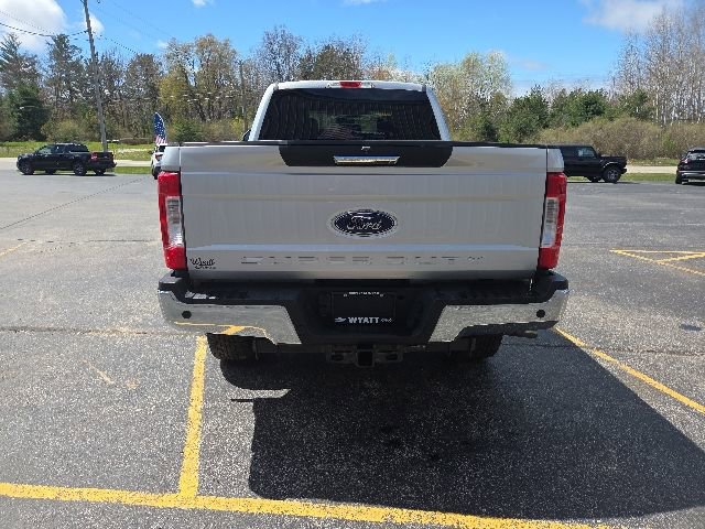 Used 2019 Ford F250 XLT w/ XLT Premium Package AWD/4WD image 7