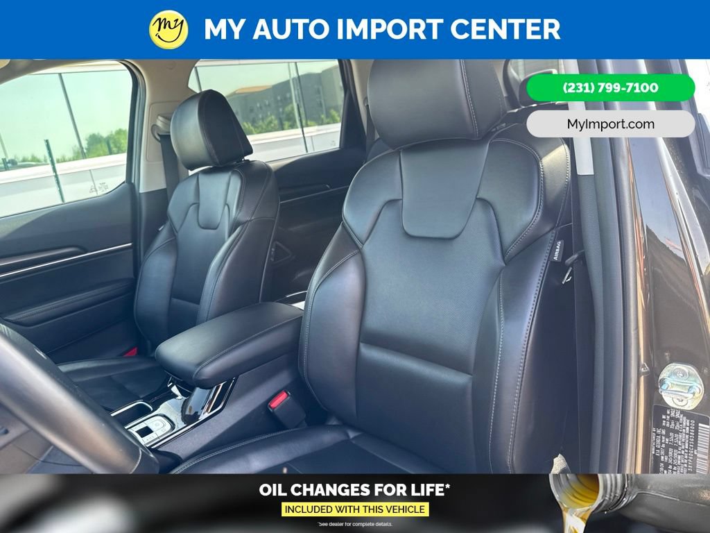 Used 2025 Kia Telluride S AWD/4WD image 13