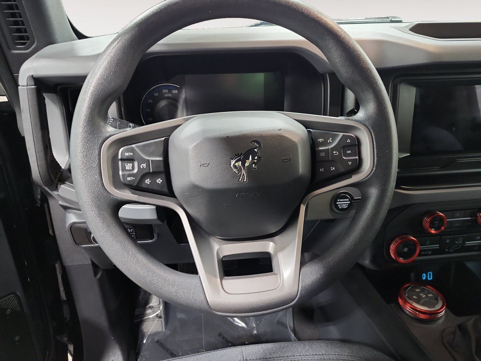 Used 2023 Ford Bronco 2-Door AWD/4WD image 12