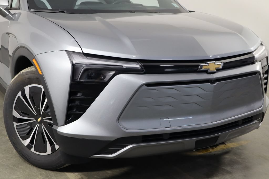 Used 2024 Chevrolet Blazer EV LT AWD/4WD image 49