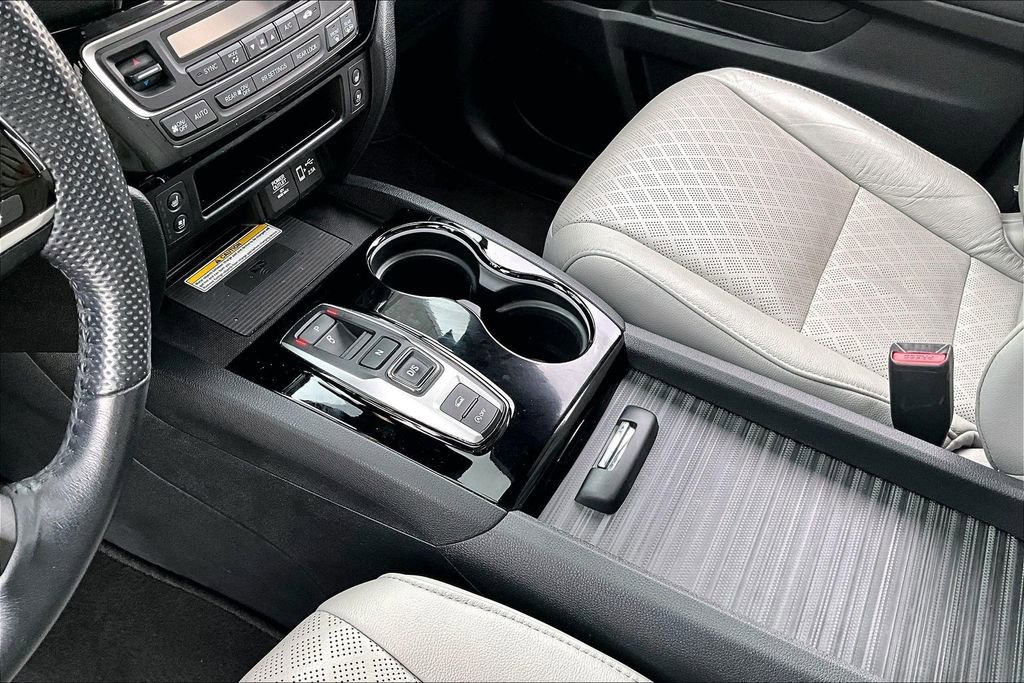 Certified 2021 Honda Passport Elite image 18