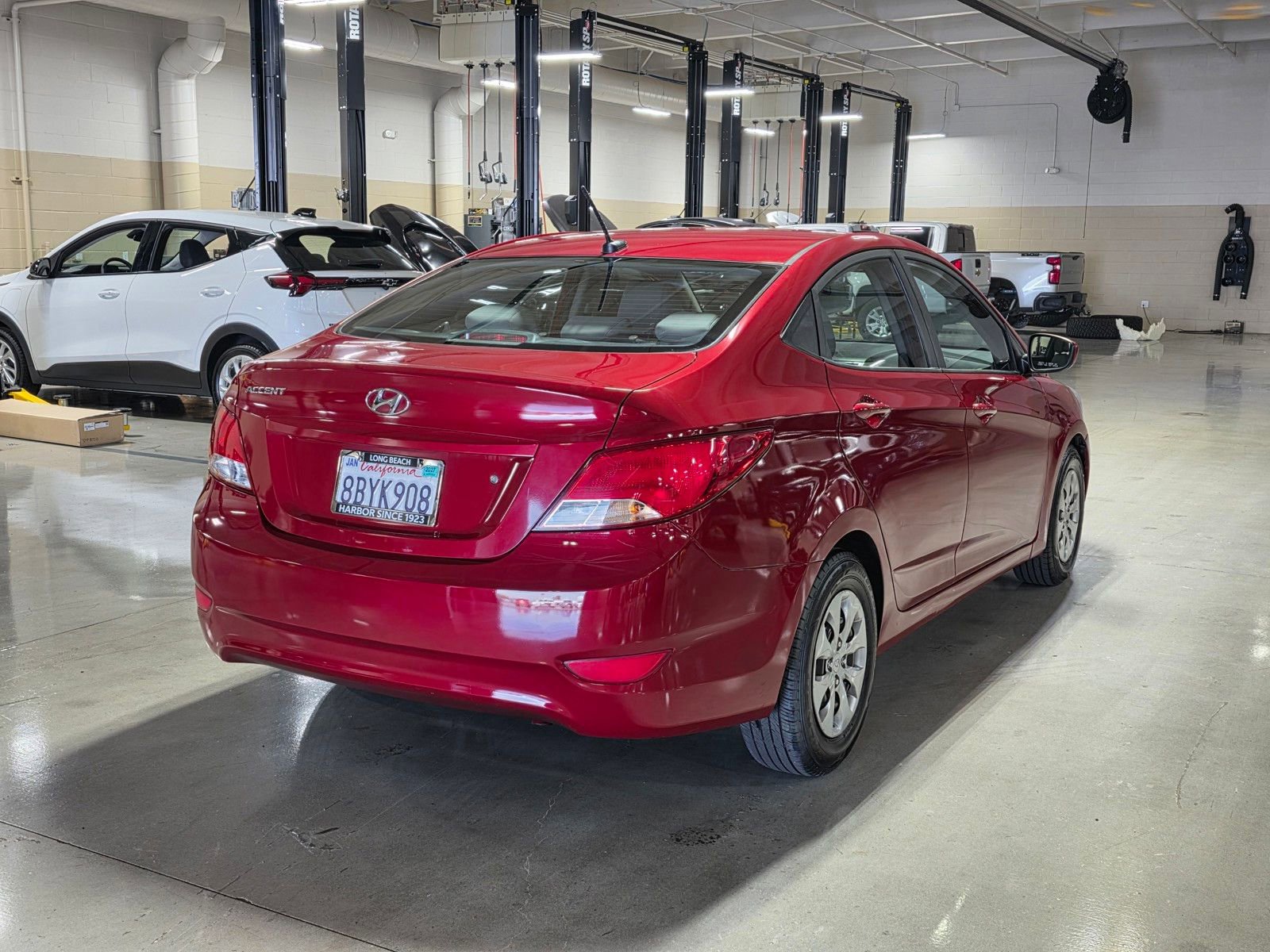 Used 2017 Hyundai Accent SE image 7