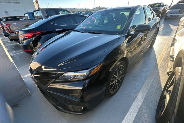 Certified 2024 Toyota Camry SE