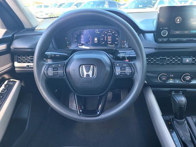Certified 2025 Honda Accord LX image 15
