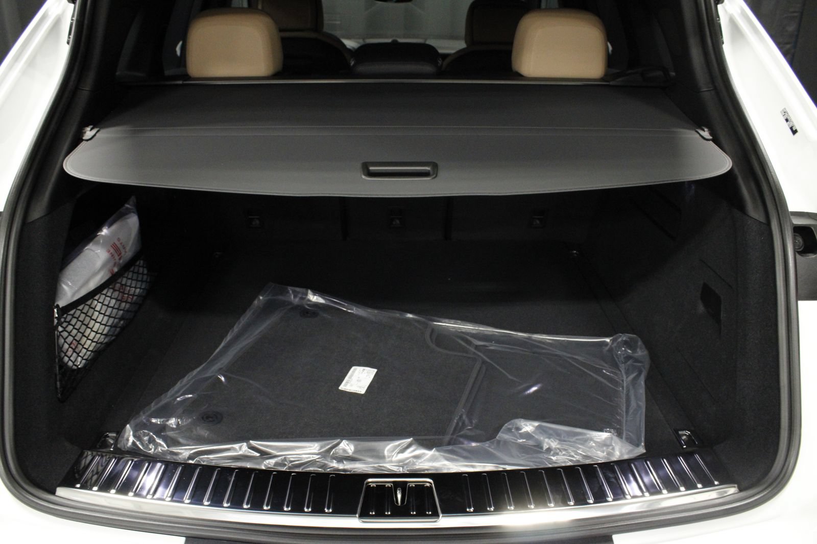 New 2026 Porsche Cayenne AWD/4WD image 17
