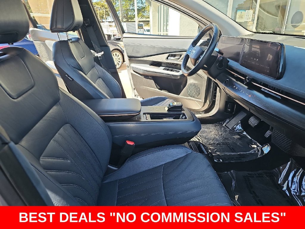 Used 2023 Nissan Ariya AWD/4WD image 10