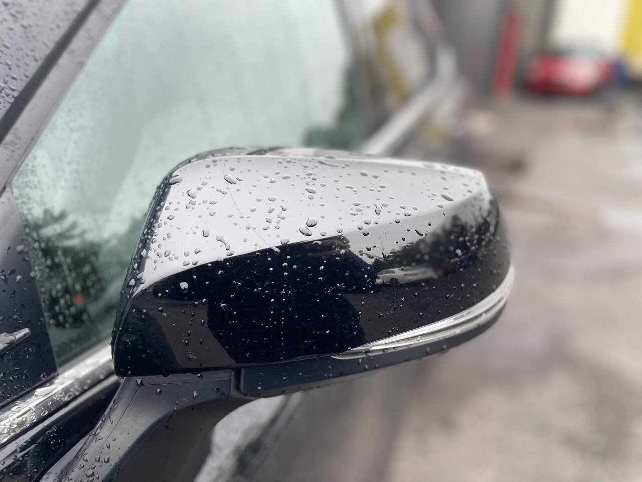 Used 2022 Toyota Highlander XLE image 32