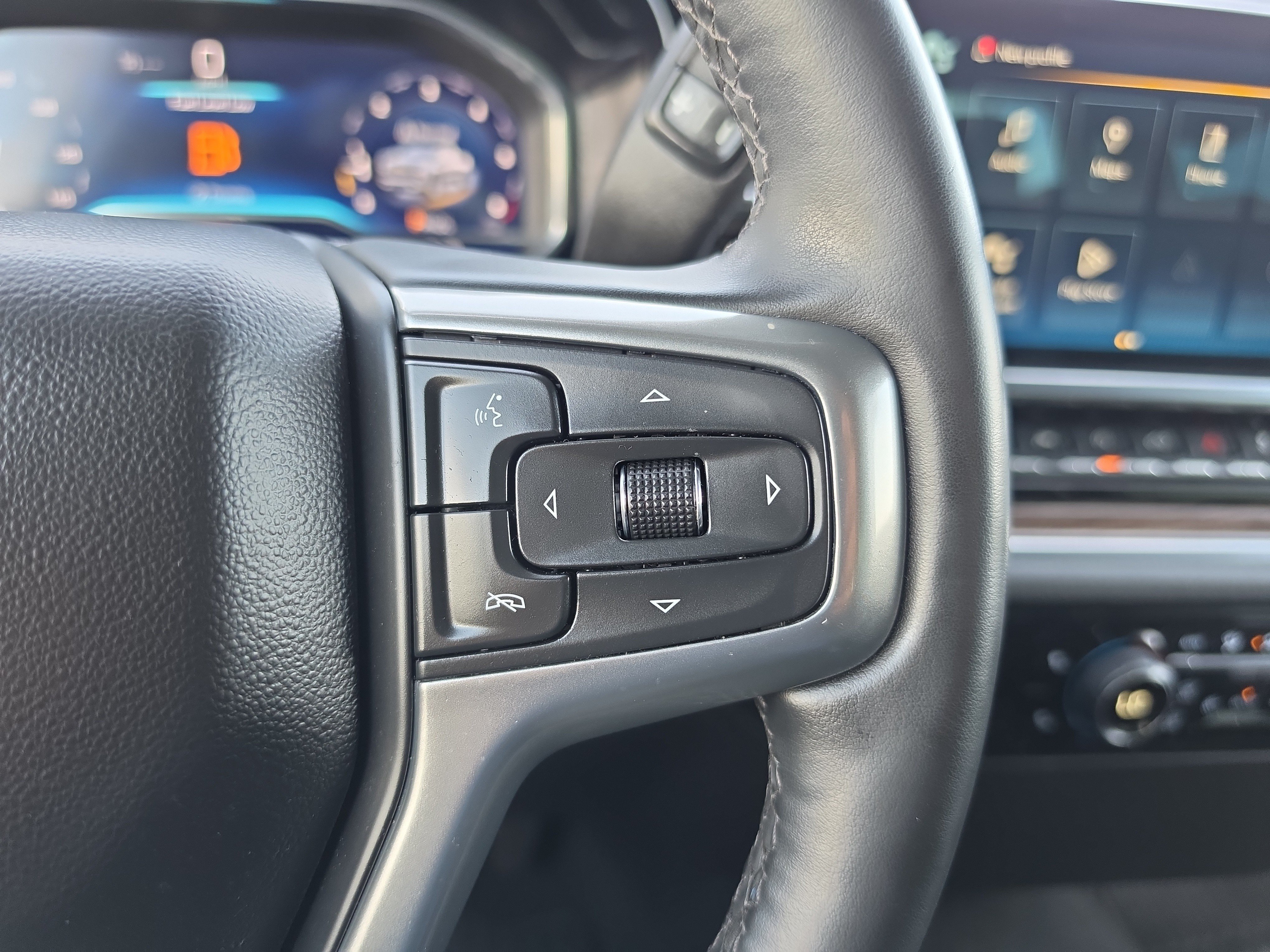 Certified 2024 Chevrolet Silverado 1500 LT RWD image 23