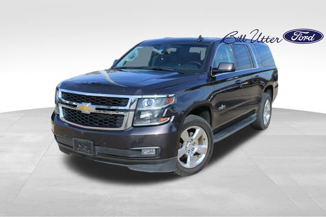 Used 2016 Chevrolet Suburban LT image 1