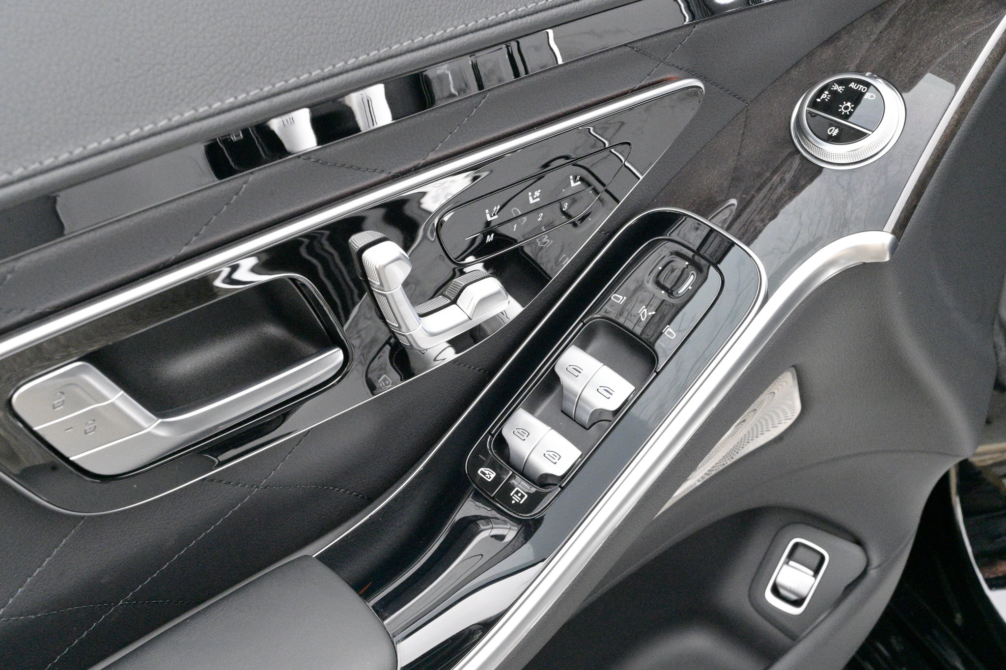 Used 2021 Mercedes-Benz S 500 4MATIC image 20