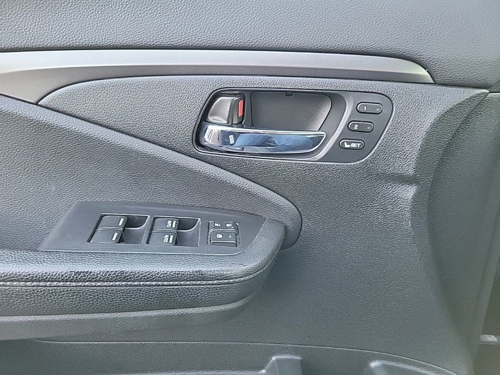 Used 2019 Honda Passport EX-L image 12
