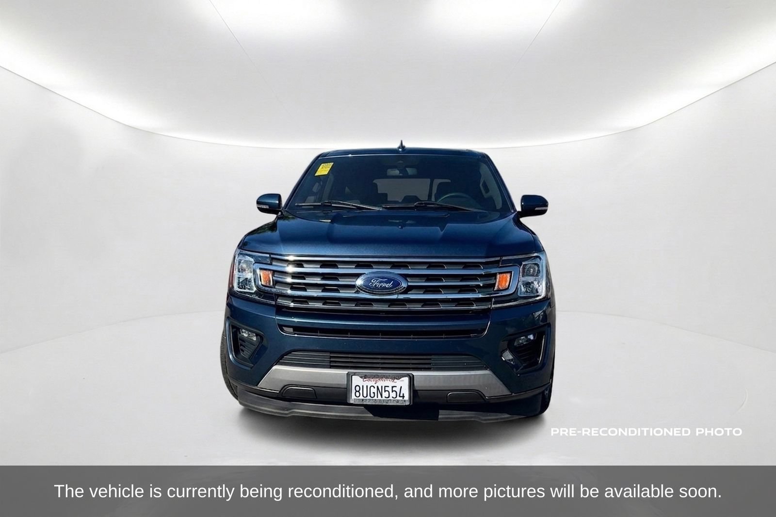 Used 2020 Ford Expedition XLT w/ Equipment Group 202A RWD image 2