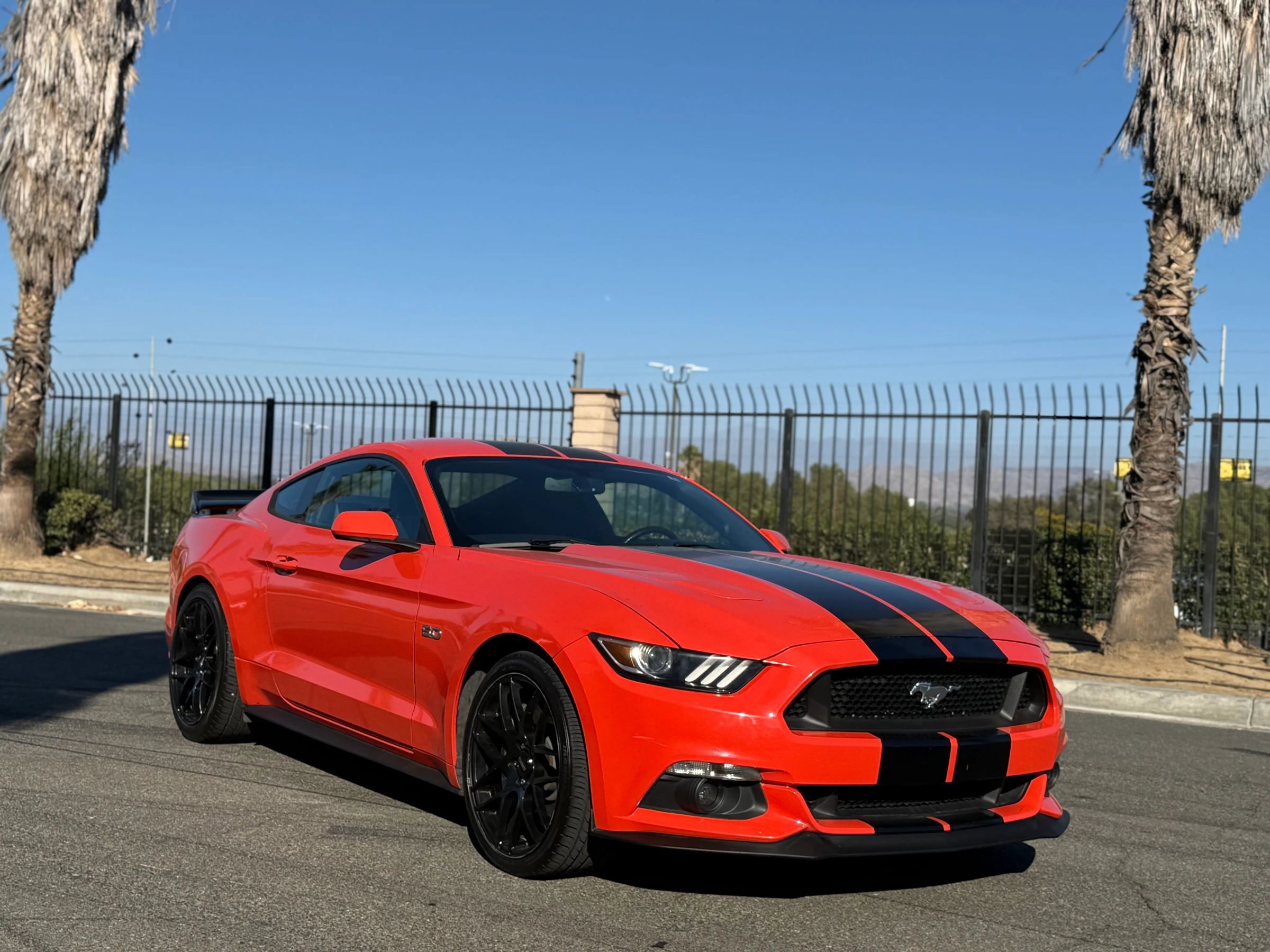 Used 2016 Ford Mustang GT w/ GT Performance Package image 5