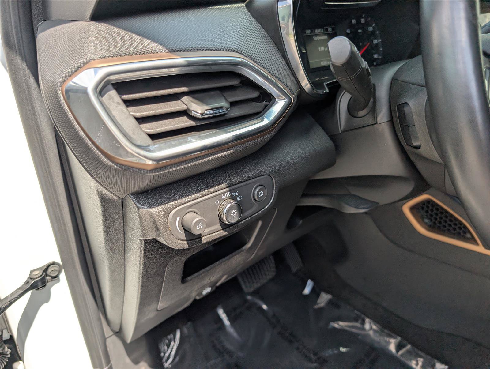 Used 2023 Chevrolet TrailBlazer ACTIV w/ Convenience Package FWD image 21