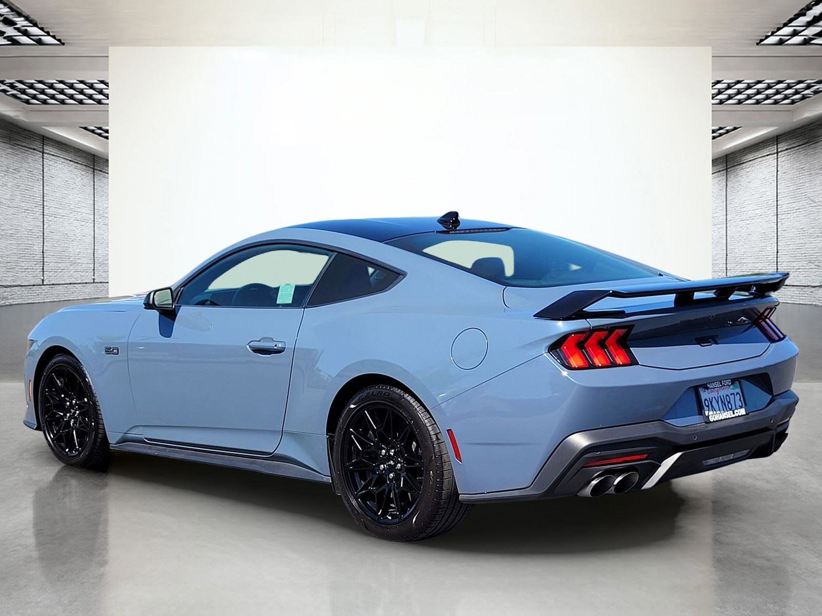 Used 2024 Ford Mustang GT Premium w/ GT Performance Package RWD image 9