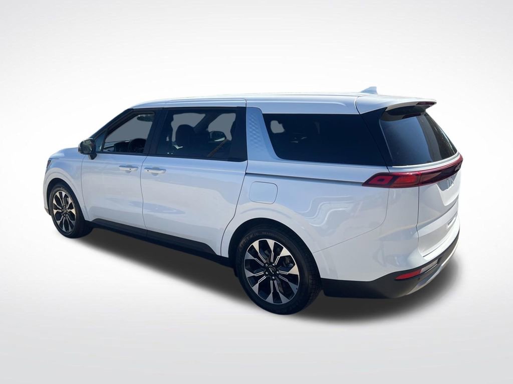 Used 2022 Kia Carnival EX FWD image 44