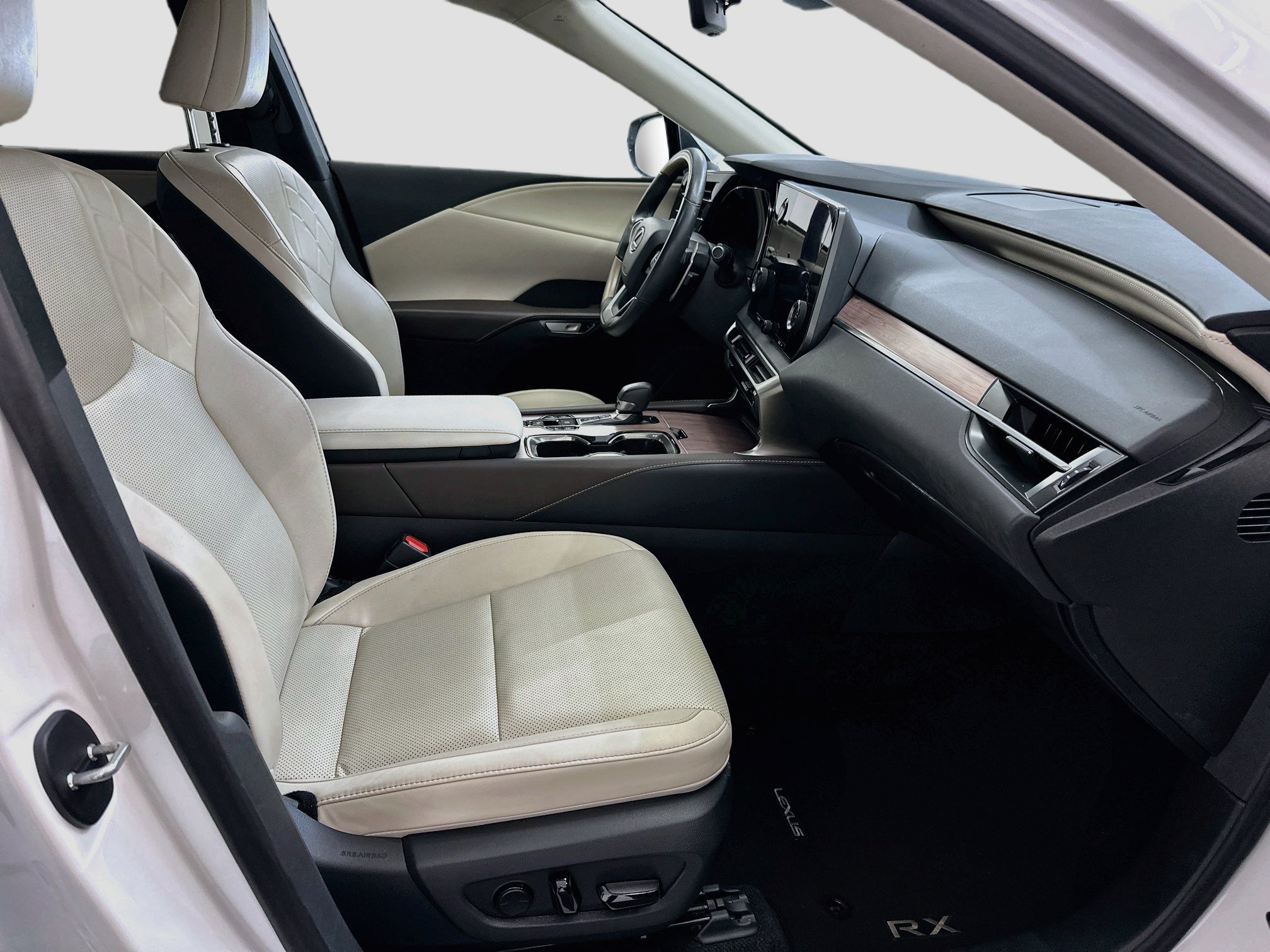 Used 2023 Lexus RX 350 Premium w/ Cold Area Package AWD/4WD image 34