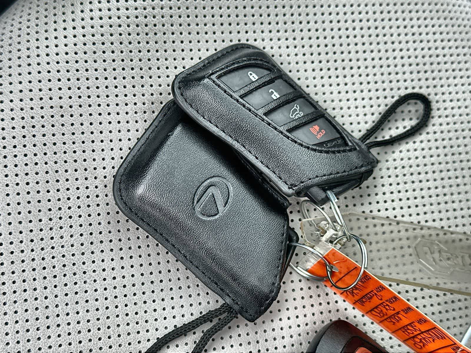 Used 2024 Lexus RX 350 Premium w/ Accessory Package (Z1) FWD image 25