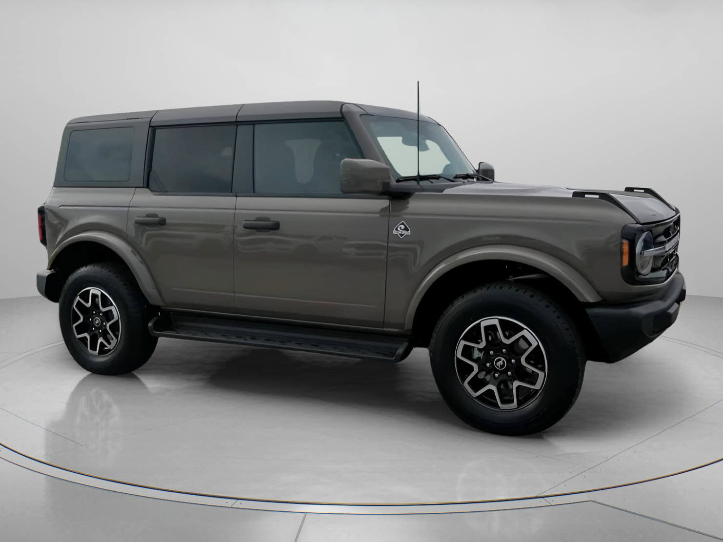 New 2026 Ford Bronco Outer Banks AWD/4WD image 38