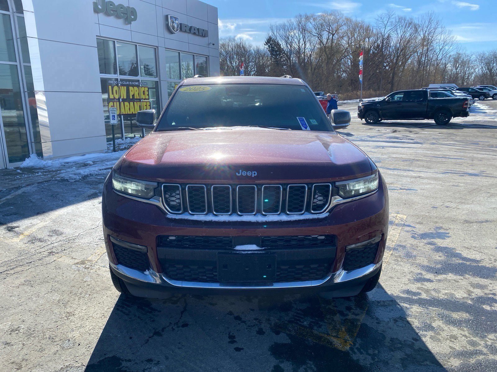 Used 2025 Jeep Grand Cherokee L Limited w/ Trailer Tow Package AWD/4WD image 71