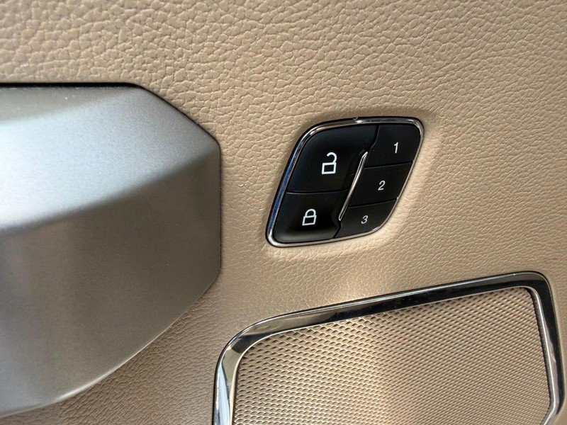 Certified 2020 Ford F150 Lariat AWD/4WD image 19