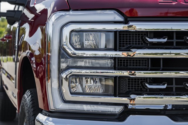 New 2026 Ford F250 Lariat w/ FX4 Off-Road Package image 15