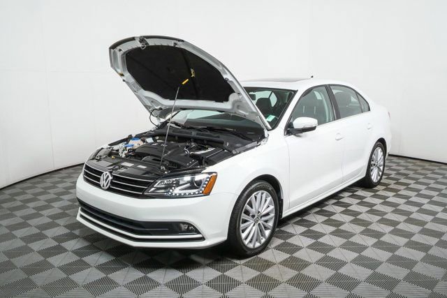 Used 2016 Volkswagen Jetta SEL image 32
