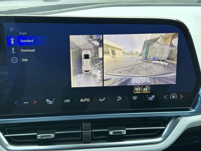 Used 2025 Chevrolet Equinox EV LT image 19