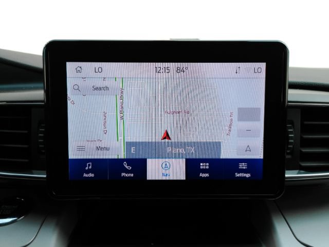 Used 2023 Ford Explorer XLT w/ Equipment Group 202A RWD image 12
