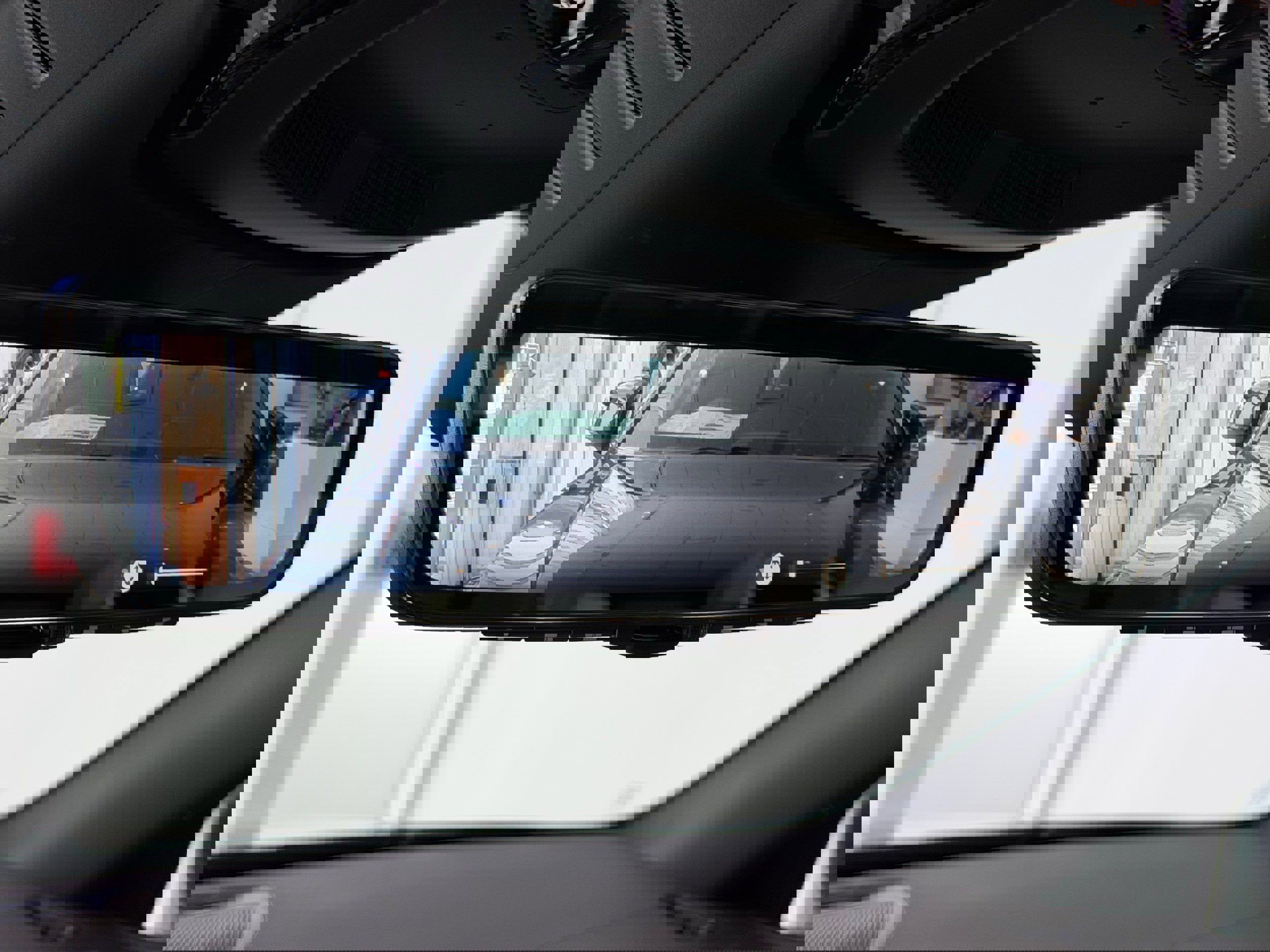 New 2026 Volvo V60 B5 Cross Country Ultra w/ Protection Package Premier AWD/4WD image 16