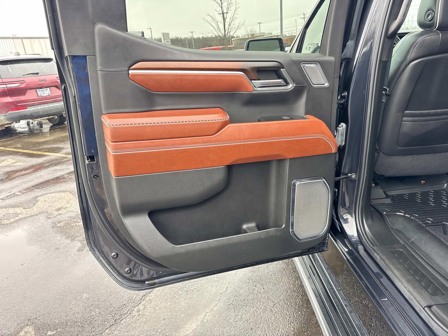 Used 2024 GMC Sierra 1500 Denali Ultimate image 14