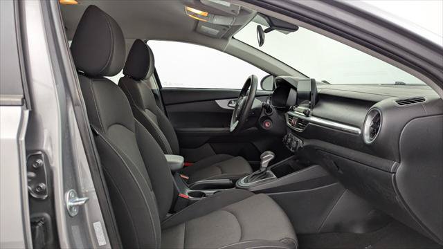 Used 2024 Kia Forte LXS FWD image 19