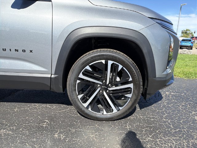 New 2027 Chevrolet Equinox RS w/ Safety and Technology Package AWD/4WD image 18