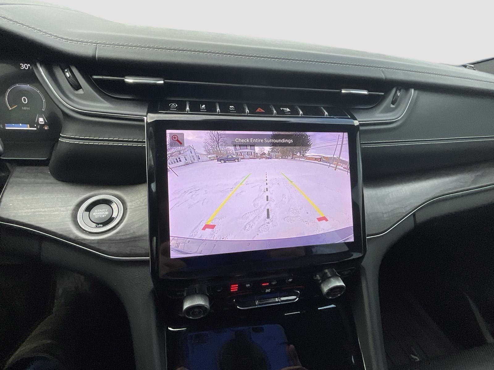 Used 2022 Jeep Grand Cherokee L Overland w/ Luxury Tech Group IV image 30