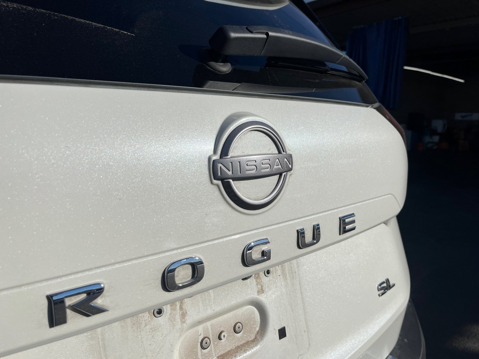 Used 2023 Nissan Rogue SL w/ SL Premium Package image 24