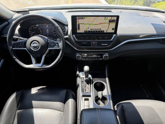 Used 2023 Nissan Altima 2.0 SR image 9