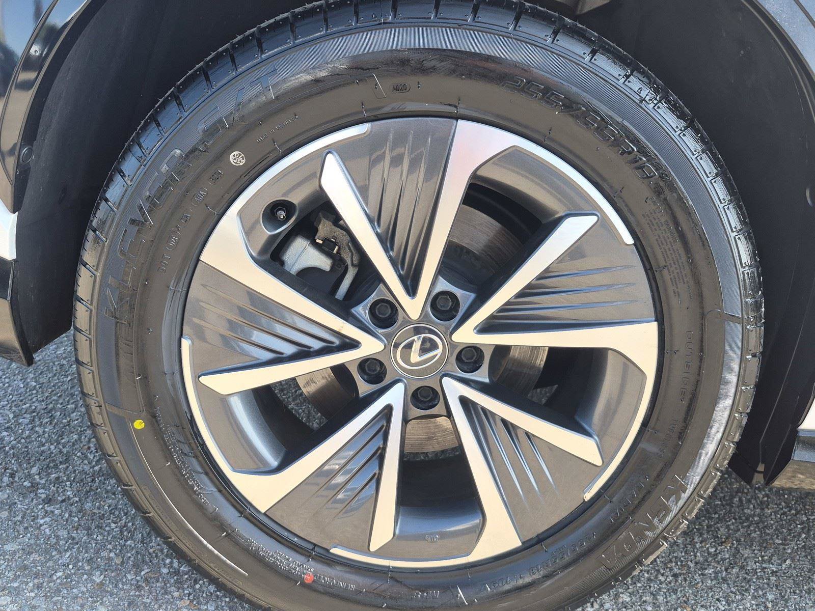 Used 2023 Lexus RZ 450e Premium w/ Technology Package AWD/4WD image 13