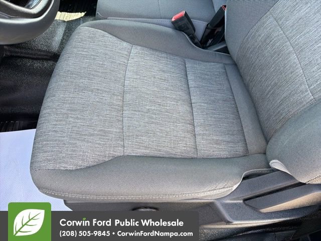 Used 2023 Ford F350 XL w/ Snow Plow/Camper Package AWD/4WD image 25