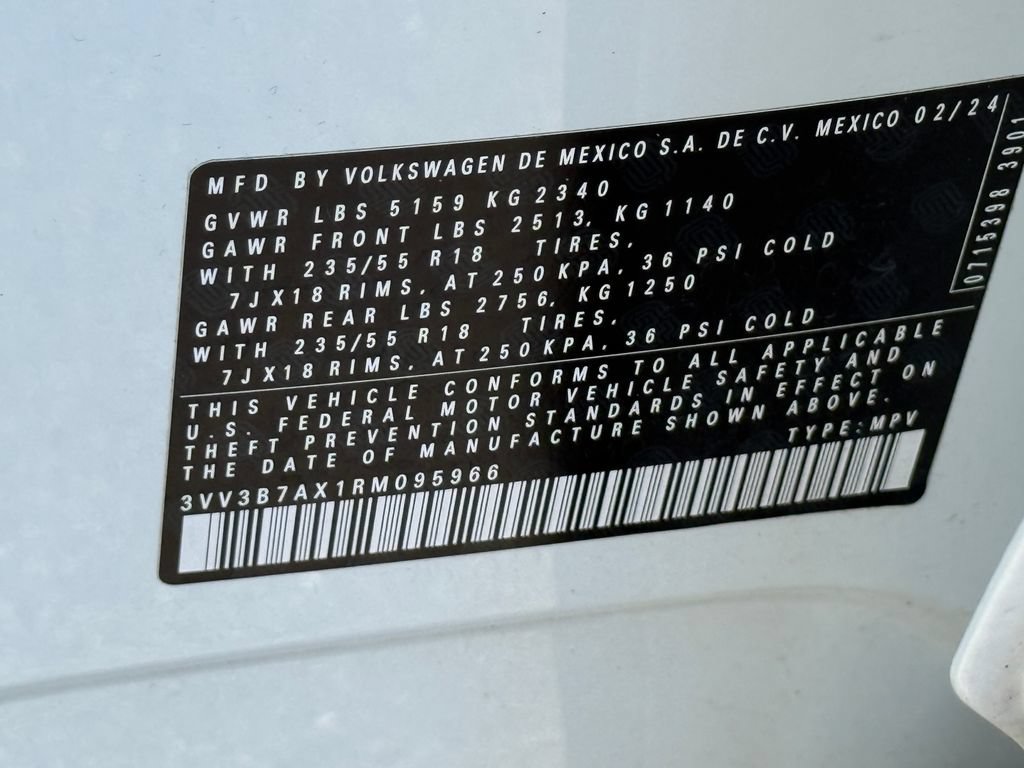 Used 2024 Volkswagen Tiguan Wolfsburg Edition FWD image 40