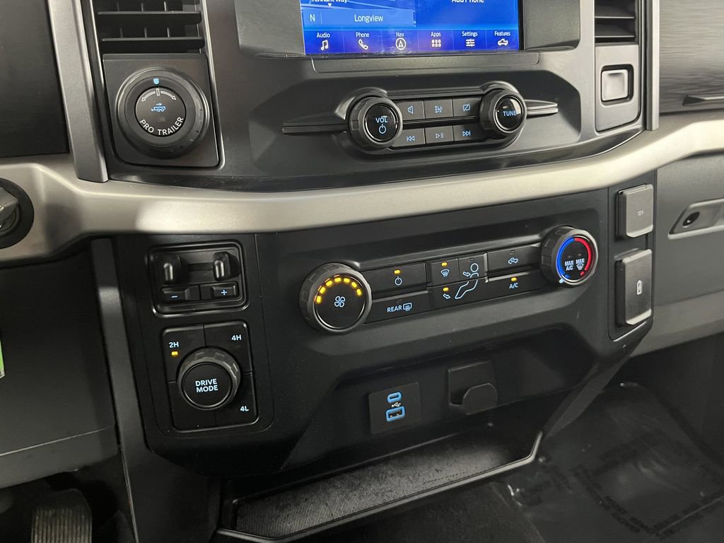 Used 2022 Ford F150 XLT w/ Trailer Tow Package image 23