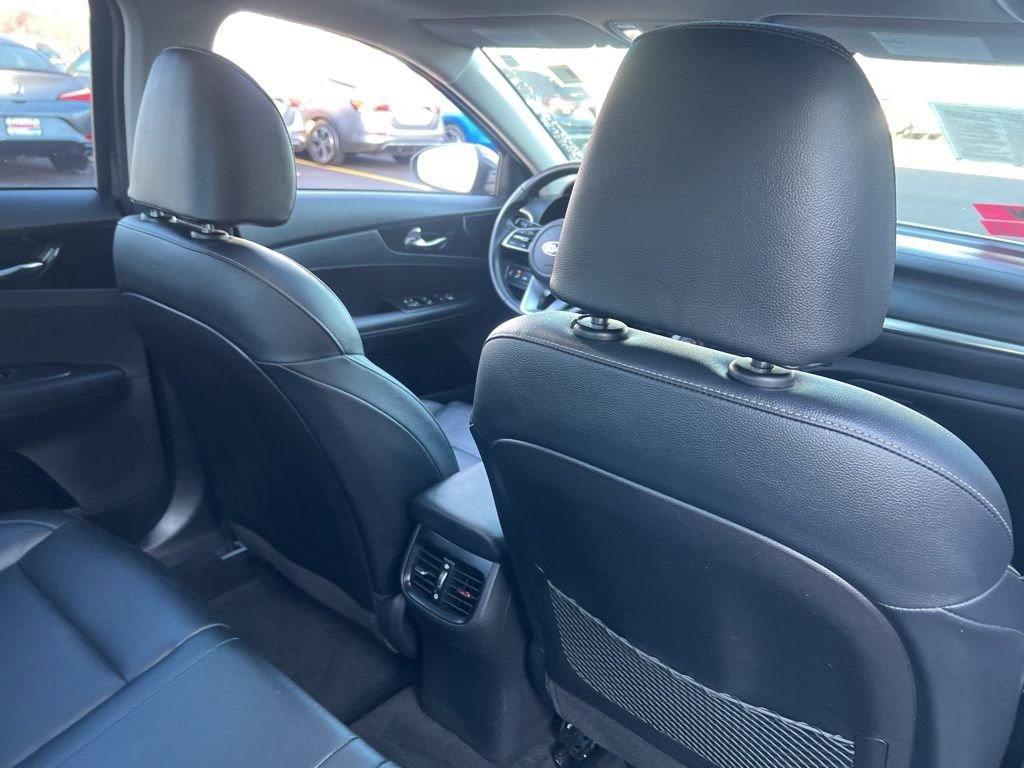 Used 2021 Kia Forte EX image 16