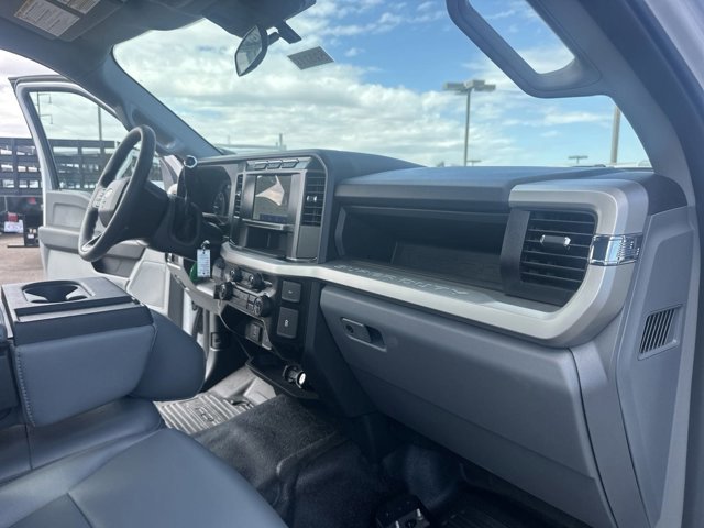 New 2023 Ford F550 2WD Regular Cab Super Duty image 37